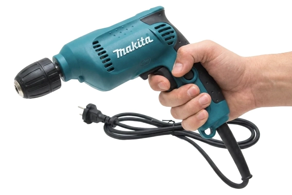 Дрель сетевая Makita 6413