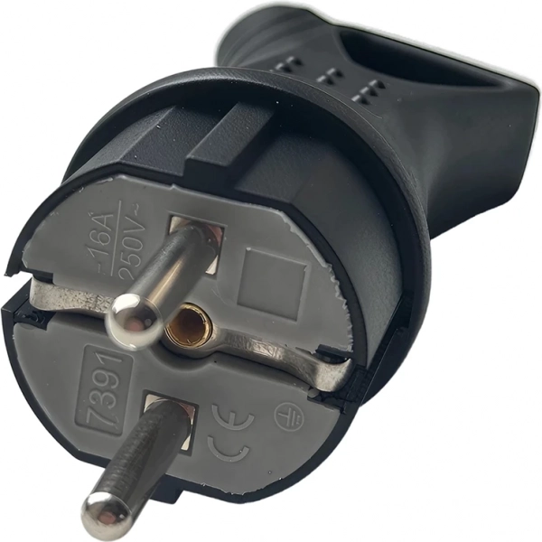 Вилка однофазная прямая каучуковая с кольцом 220-250В, 16А, IP44 Samtools