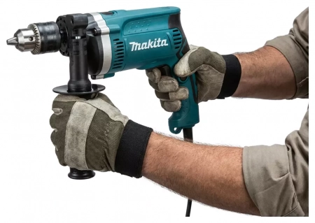 Дрель ударная 710 Вт сетевая Makita HP 1630