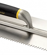 Гладилка зубчатая 4х6 300 мм нержавеющей сталь с открытой пластиковой ручкой Dekor 518