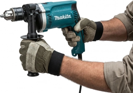 Дрель ударная 710 Вт сетевая Makita HP 1630